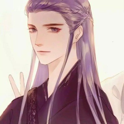 迪丽热巴和素人合影